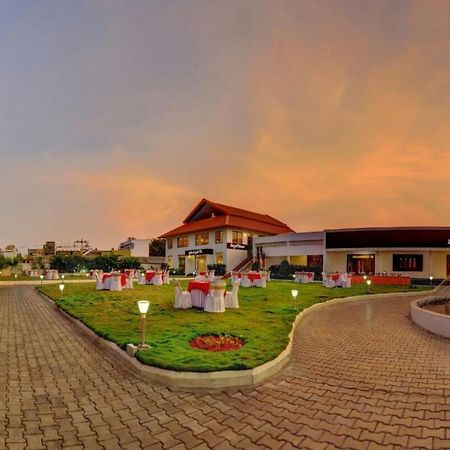 Hotel Kalyani Майсуру Екстер'єр фото