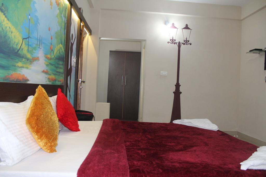 Hotel Kalyani Майсуру Номер фото